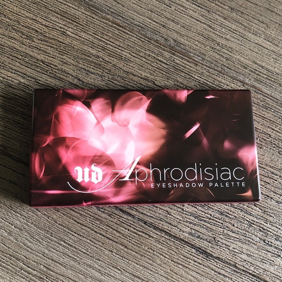 Urban Decay Aphrodisiac Eyeshadow Palette